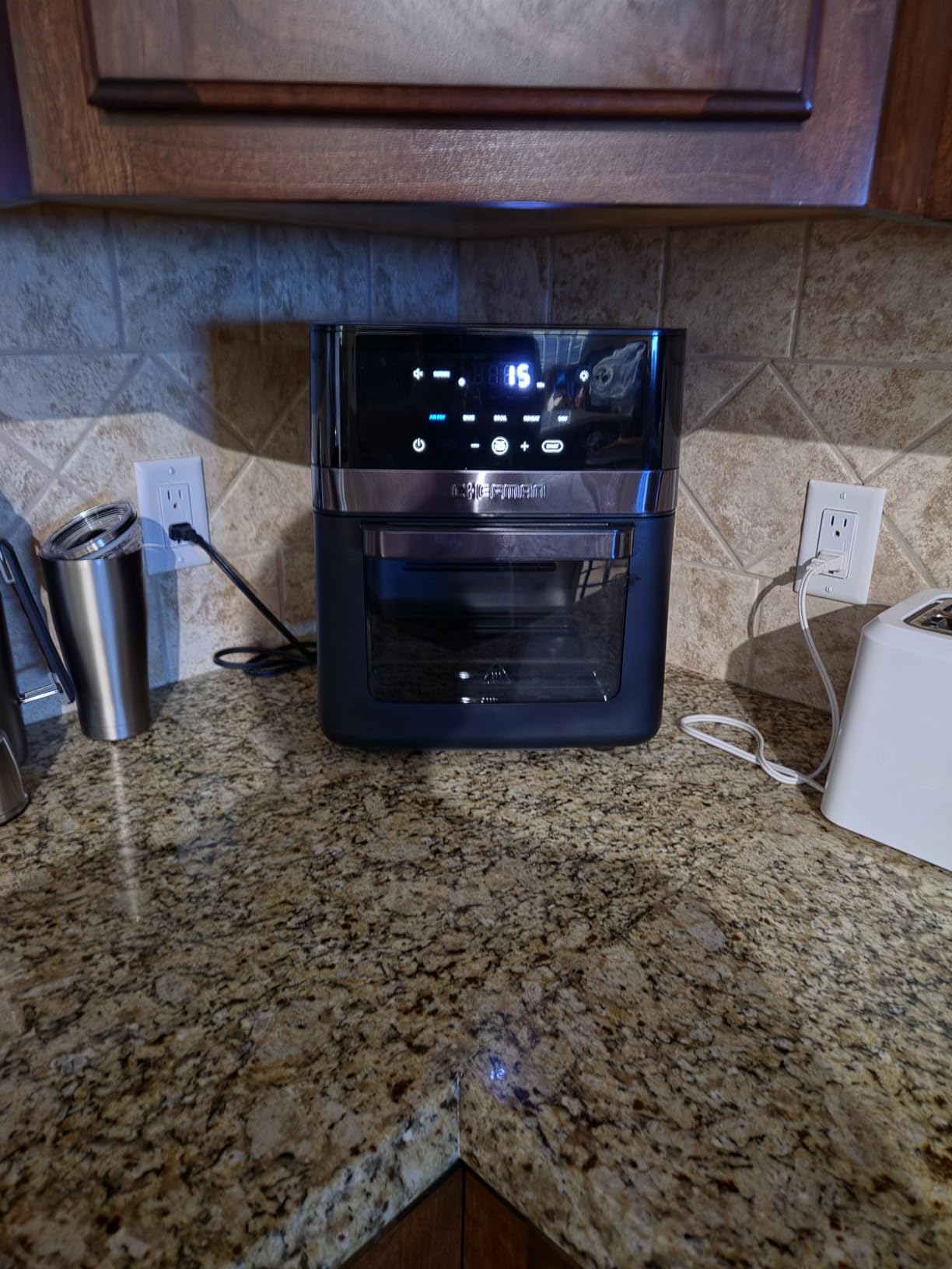 Chefman Air Fryer 6-in-1, XL 14-Quart Multifunctional Airfryer with Touchscreen Controls, Rotisserie, Food Dehydrator, Convection Oven, Bake, Broil, and Reheat Functions, Windowed Door - Black customer photo 1