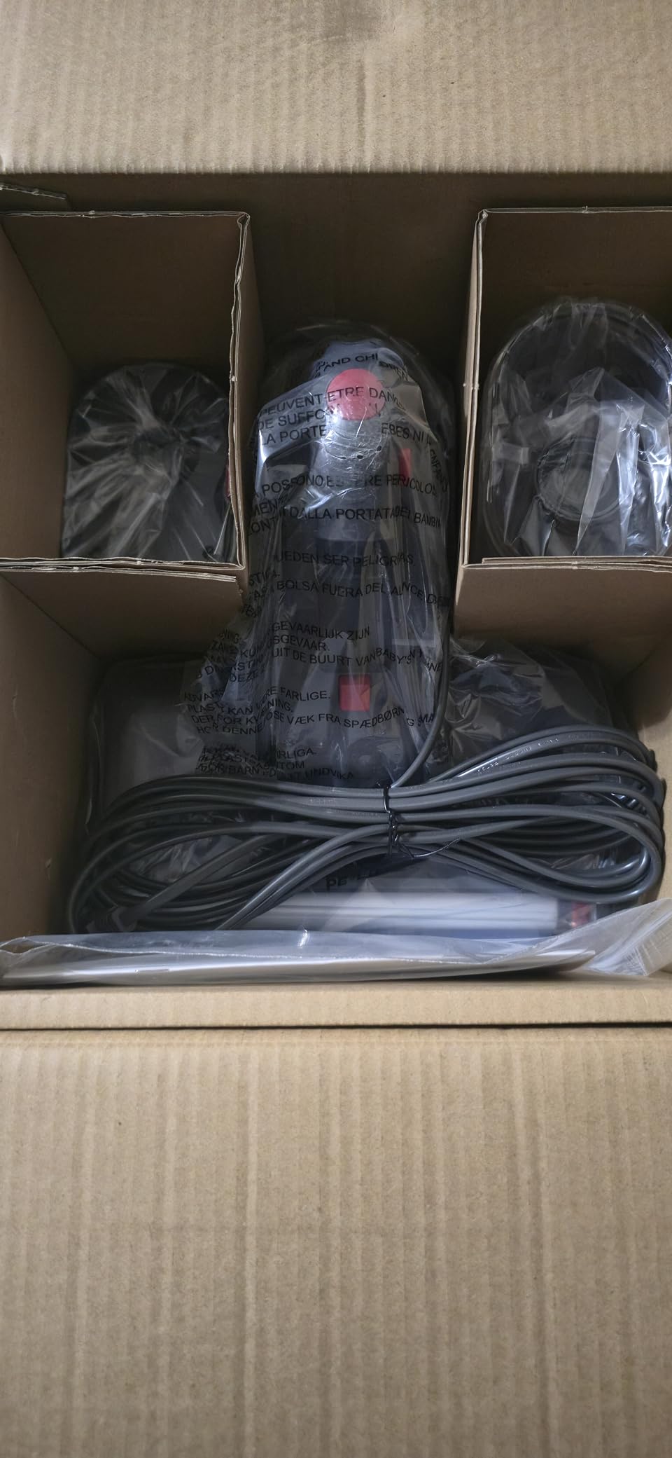 Mattress Vacuum Cleaner, 18000Pa Bed Vacuum Cleaner, 275nm UV-C Light & Ultrasonic 140°F Heat with High-Speed Deep Tapping, Versatile Handheld Vacuum for Bed, Sofa, Couch, Crib(Corded) customer photo 2