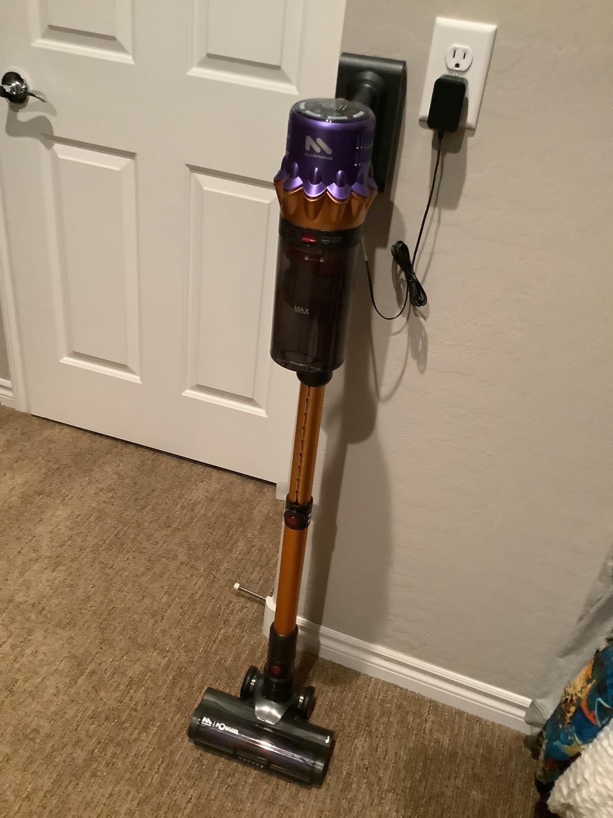 AlloyMove Cordless Vacuum Cleaner, 550W 50KPA 80Mins Self-Standing Cordless Vacuum for Home, With Wall Mount Charging/LED Display/Anti-Tangle Brush Stick Vacuum for Carpet/Pet Hair/Hardwood Floor, A05 customer photo 1