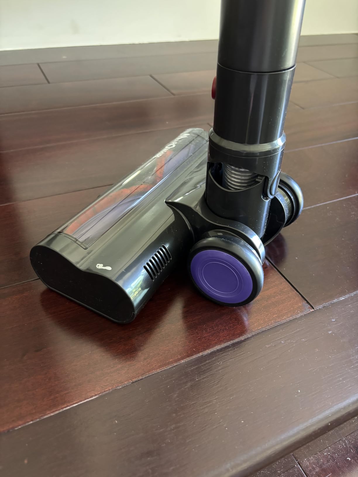 AlloyMove Cordless Vacuum Cleaner, 550W 50KPA 80Mins Self-Standing Cordless Vacuum for Home, With Wall Mount Charging/LED Display/Anti-Tangle Brush Stick Vacuum for Carpet/Pet Hair/Hardwood Floor, A05 customer photo 2