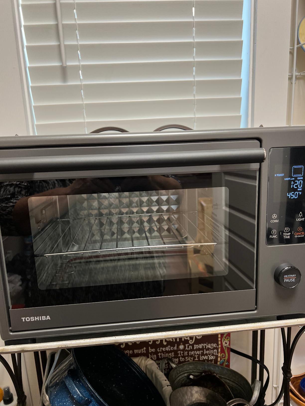 TOSHIBA 10-in-1 Convection Toaster Oven, 6-Slice Countertop Oven, 1500W | Bake, Broil, Rotisserie & Pizza Functions, LCD Knob Controls, 6 Accessories, with Toast, 1500W, Black Stainless Steel customer photo 1