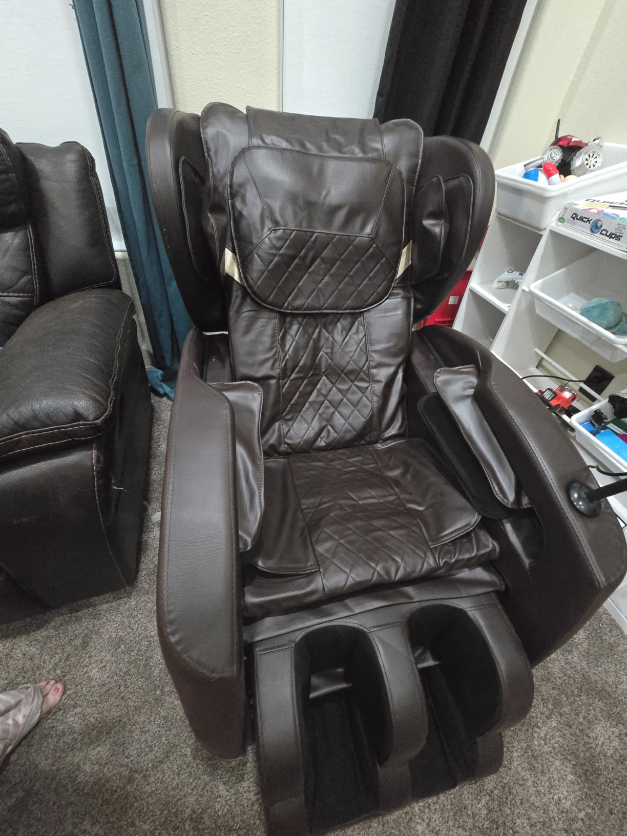 FURNIMAT Massage Chair Full Body Zero Gravity Recliner, 2026 New Version | 14 Shiatsu Rollers, 10 Airbags, 5 Auto Modes, Heated, Foot Massage, Bluetooth Speaker, Touchscreen for Back & Neck Pain, Spa customer photo 2