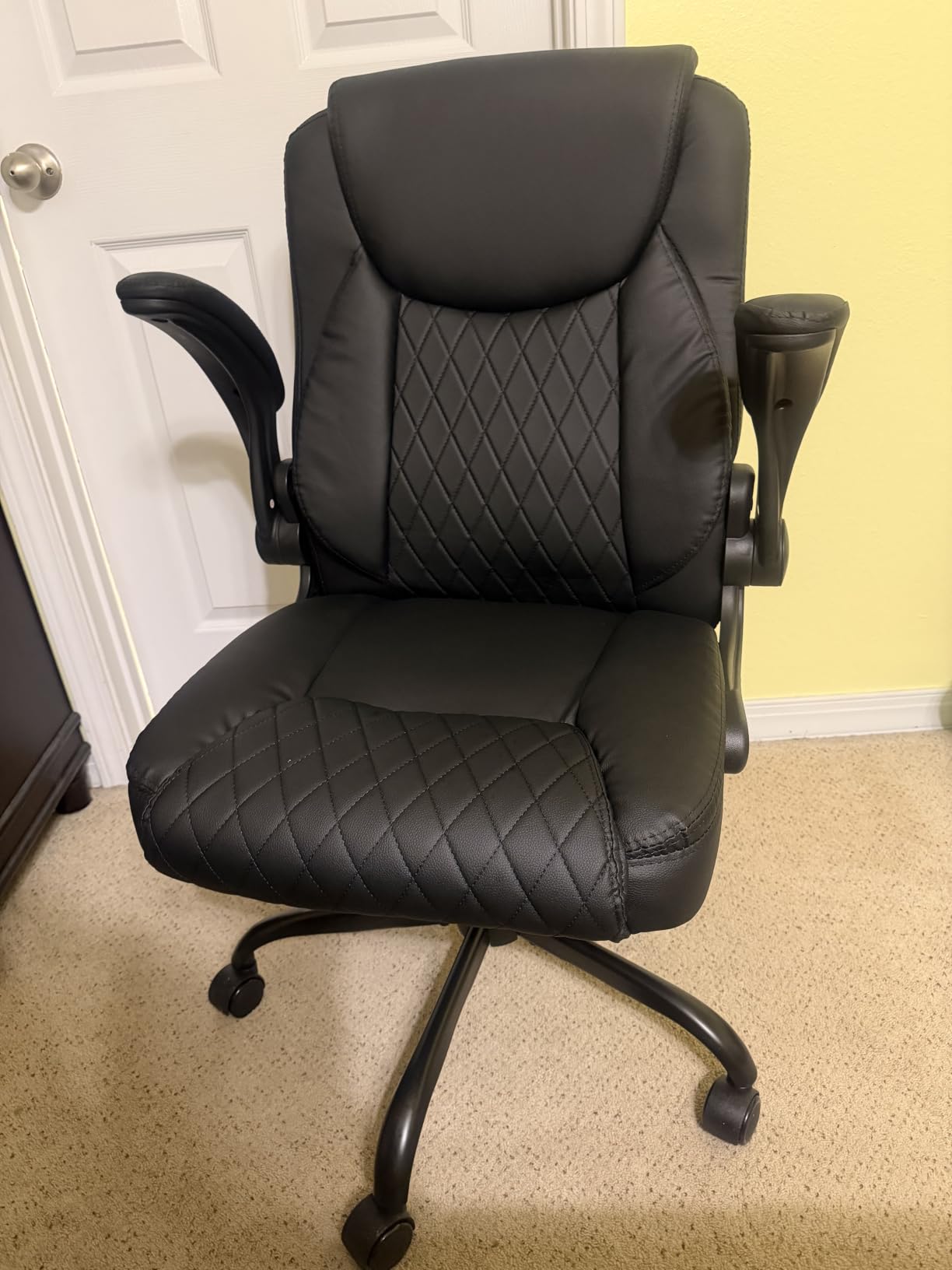 GTPOFFICE Executive Office Chair with Comfortable Lumbar Support, Ergonomic Gaming Chair with Flip-up Armrests & Zoned Pressure-Relief Cushion, Comfy PU Leather Desk Chair, Black customer photo 1