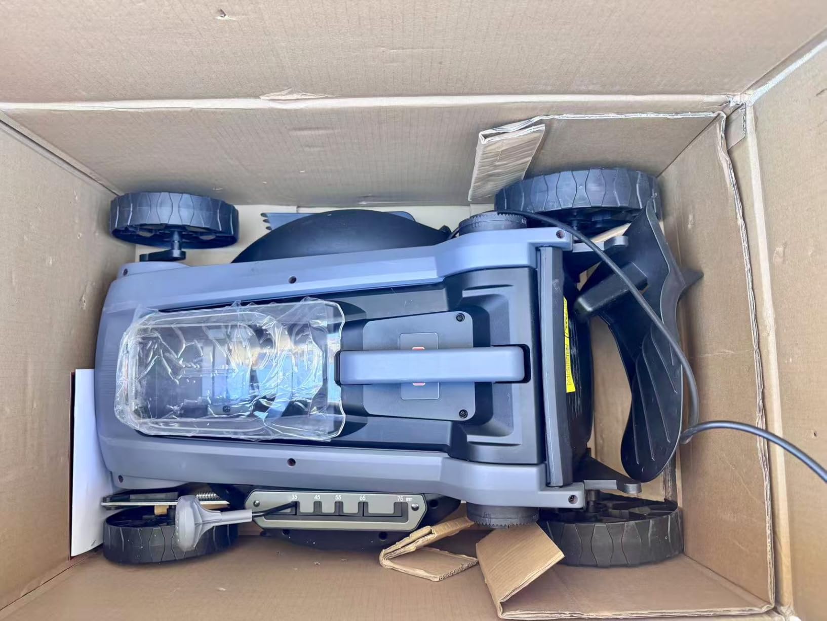 MZK 40V 16-Inch 2-in-1 Lawn Mower, Brushless Cordless Push Mower | Brushless mower with 5 height positions and dual batteries for walk-behind mowing in yards and home lawns. customer photo 1