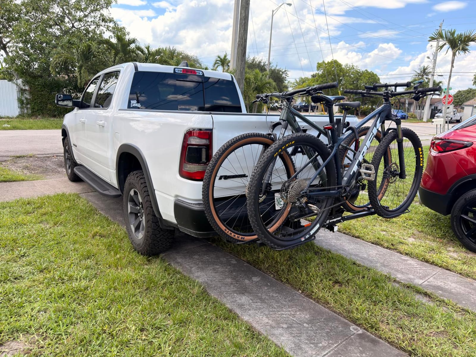 Swagman XC Cross-Country 2-Bike Hitch Mount Rack customer photo 1