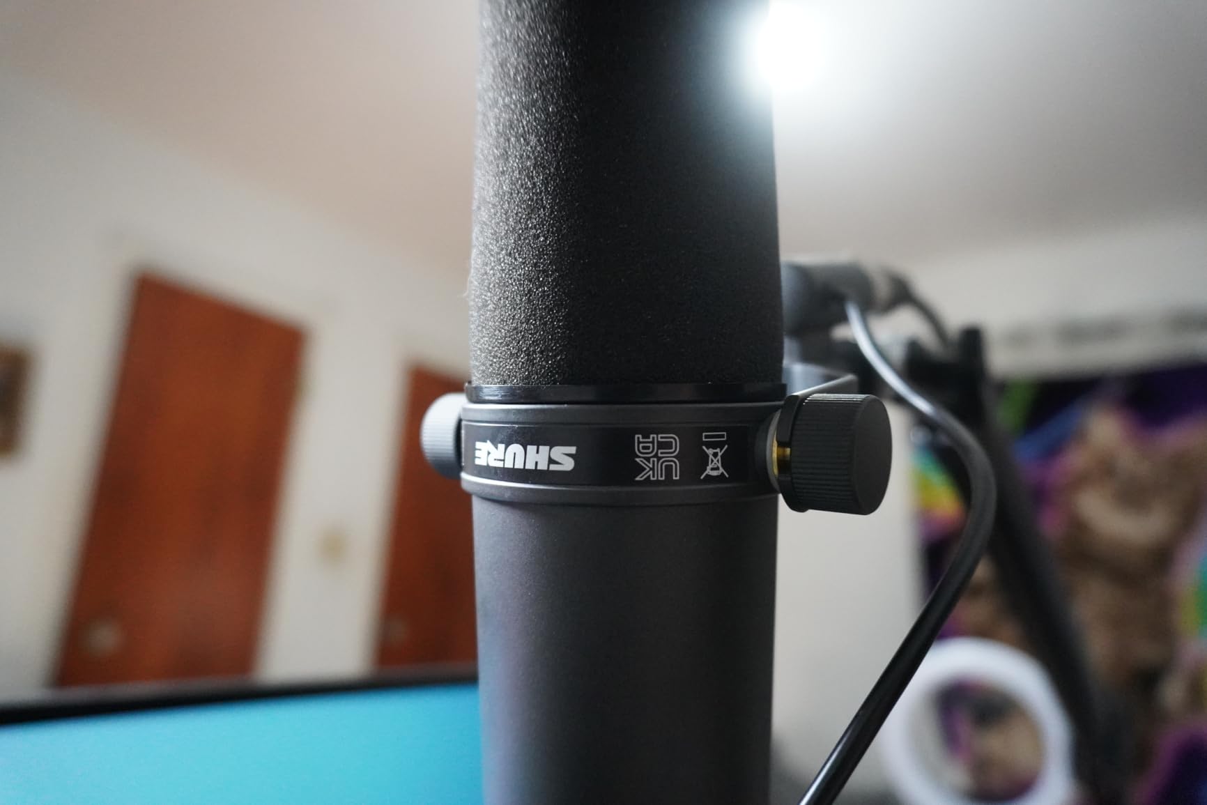 Shure SM7B Dynamic Vocal Microphone for Podcasting & Streaming | XLR studio dynamic mic for broadcast, podcast, recording, gaming and streaming; smooth warm vocals, rugged build customer photo 2
