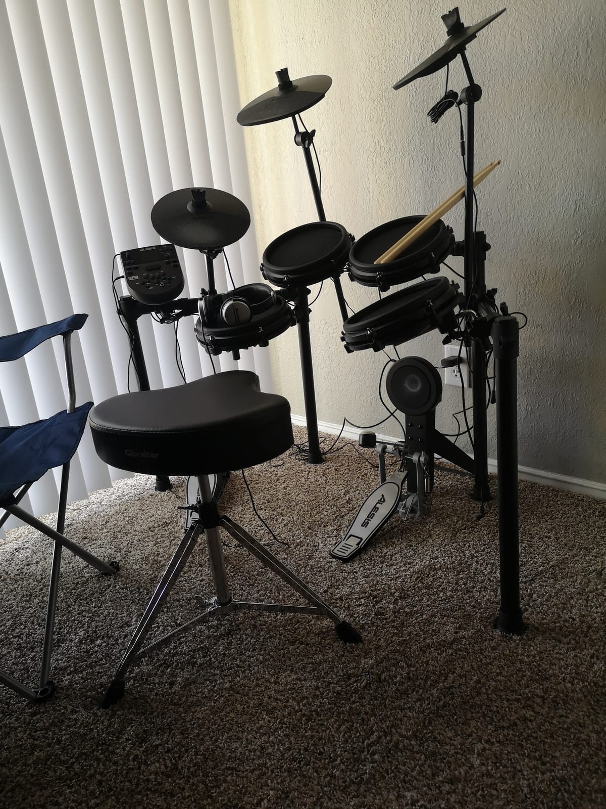 Gibraltar Drum Throne with Adjustable Height Motorcycle-Style Seat, Double-Braced Legs (6608) customer photo 2