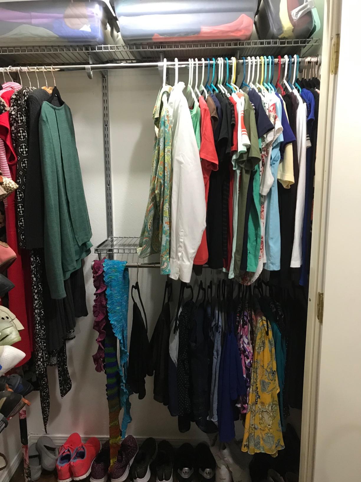 Rubbermaid Configurations Deluxe Custom Closet Kit 3-6 Ft. Adjustable Metal Wire Shelving White Finish Expandable Organization System Hardware Included for Home Closet/Pantry/Laundry/Mudroom customer photo 1