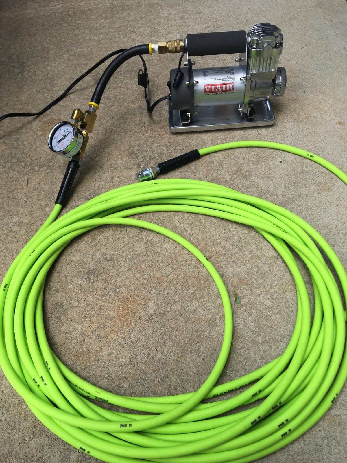VIAIR 300P - 30033 Tire Inflator Portable Offroad Air Compressor for Truck & SUV, 12V On/Off Road Tire Pump Air Compressor Portable Heavy Duty 150 PSI customer photo 1