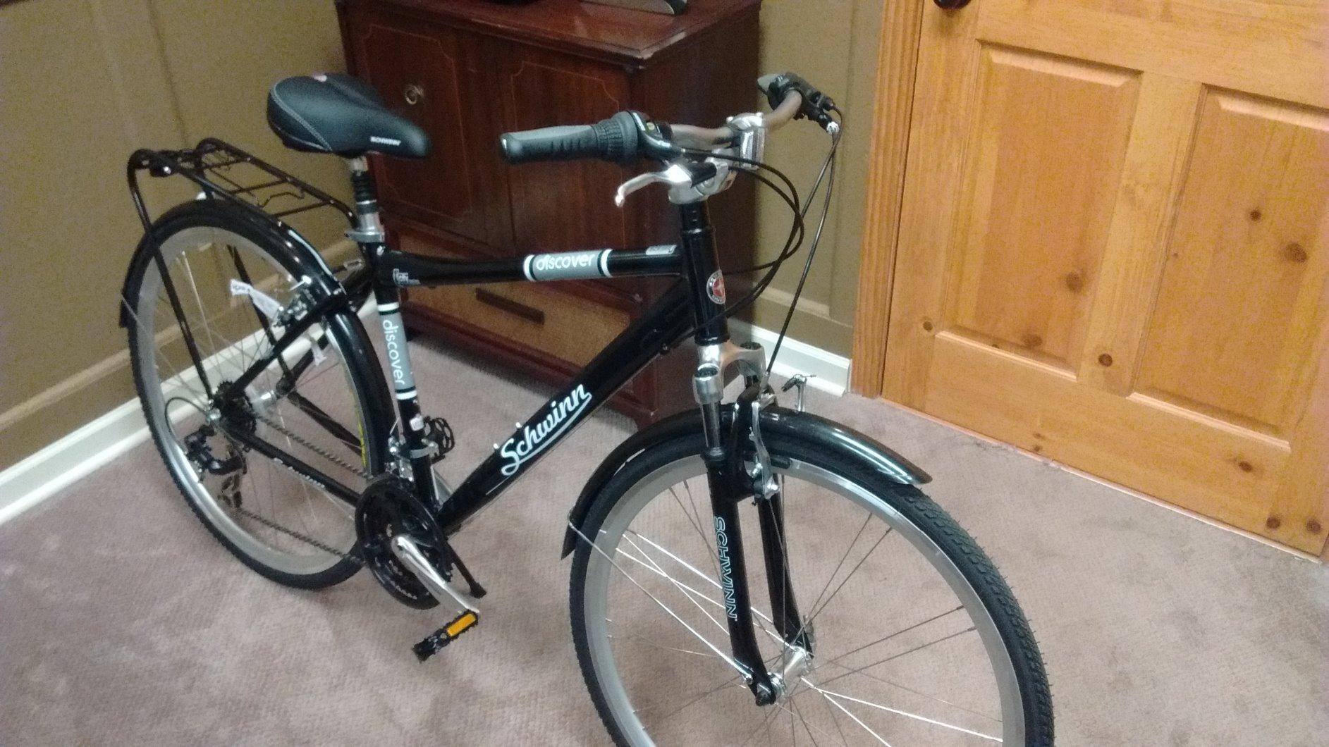Schwinn Discover Adult Hybrid Bike customer photo 1