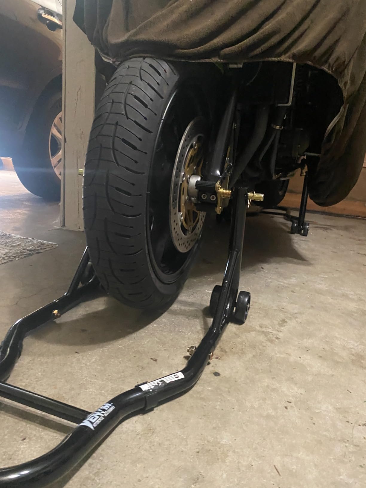 Venom Motorcycle Stand Lift, Front & Rear Combo, Universal Paddock Lift Stand, Front Wheel Fork Stand Rear Wheel Swingarm Spool Stand, Compatible With Most Yamaha Honda Kawasaki Suzuki BMW Motorcycles customer photo 2