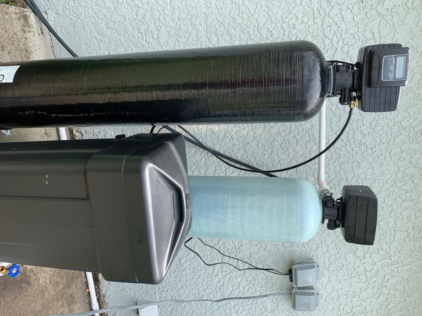 Fleck 5600 SXT Iron Blaster 48,000 Grain Water Softener customer photo 1
