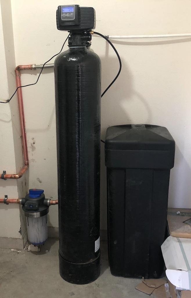 Fleck 5600 SXT Iron Blaster 48,000 Grain Water Softener customer photo 2