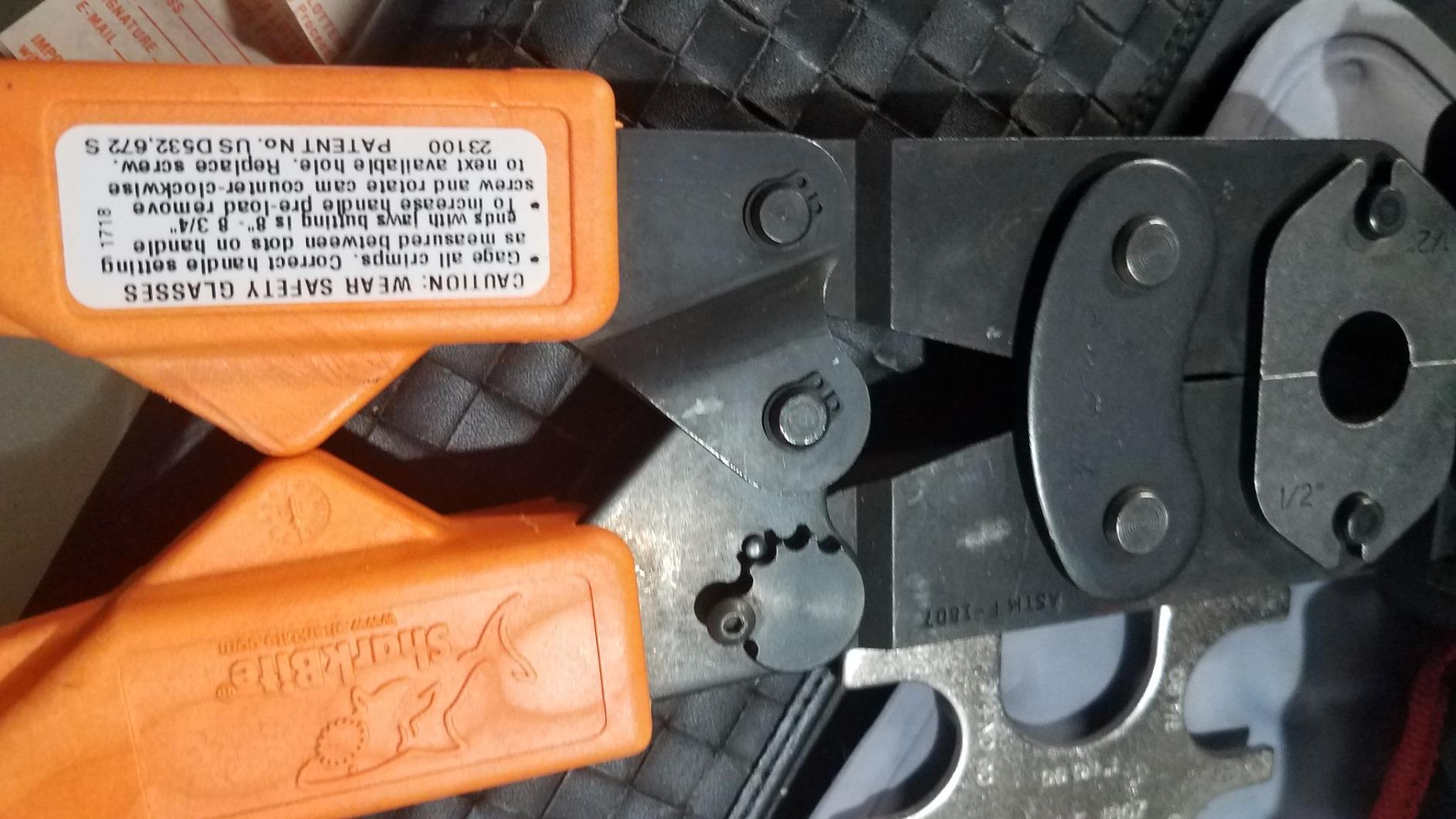 SharkBite 3/8 Inch PEX Crimp Tool Multi-Head Kit, Orange Handles, Plumbing Fittings, 23100 customer photo 1