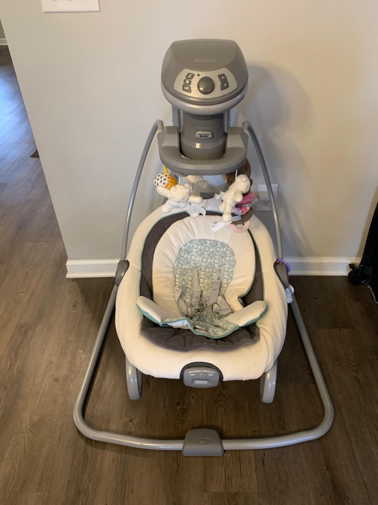 Graco DuetSoothe 2 in 1 Portable Baby Swing & Baby Rocker, Multi Direction, Vibration, Winslet customer photo 2