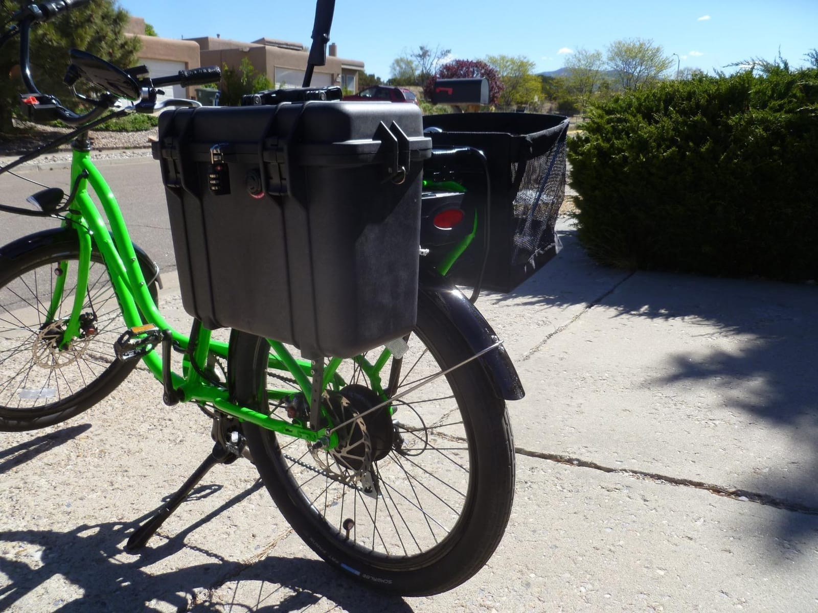 Bushwhacker Omaha Bicycle Grocery Panniers – Foldable Bike Rack Bags & Basket for Groceries – Easy 3-Point Mounting System – Pair of Rear Bags for Shopping and Cycling Commuting customer photo 1