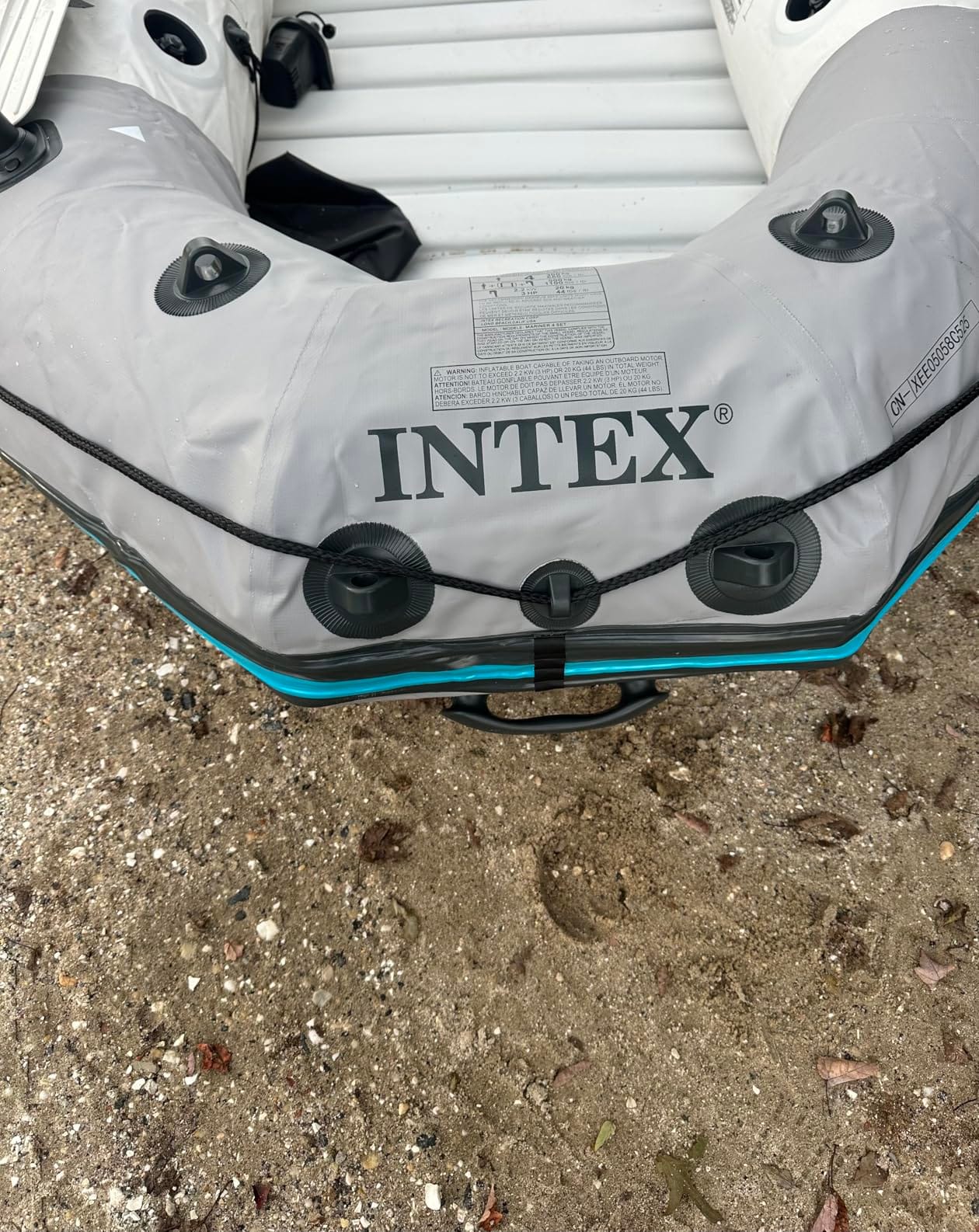 Intex Mariner Inflatable Boat Series: Includes Deluxe Boat Oars and High-Output Pump - SuperTough PVC - Wear-Resistant Keel - Removable Fishing Rod Holders - Heavy Duty Grab Handle customer photo 1