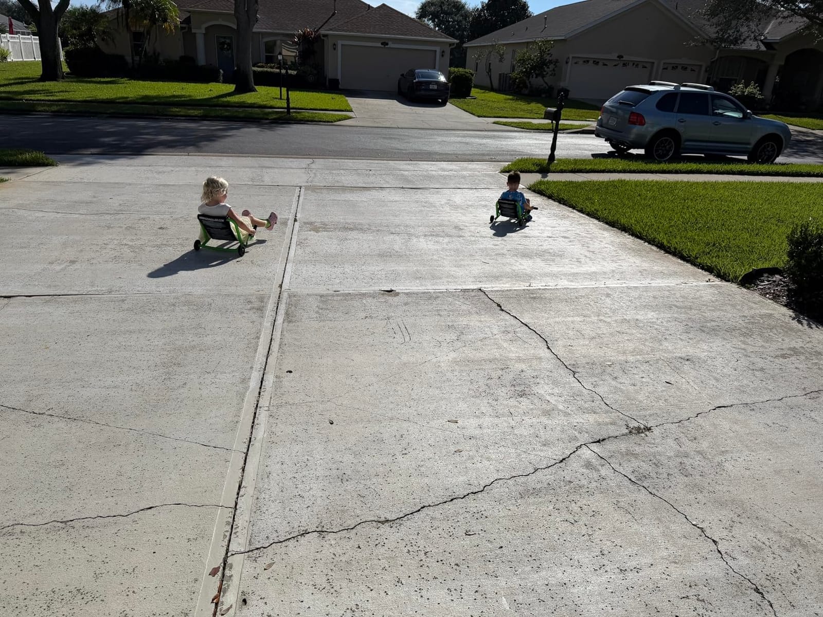 EzyRoller Classic Ride On Toy for Kids Ages 3-12+, Ideal Weight 35-100 lbs | Award Winning Outdoor & Indoor Ride On Toy for Boys & Girls customer photo 2