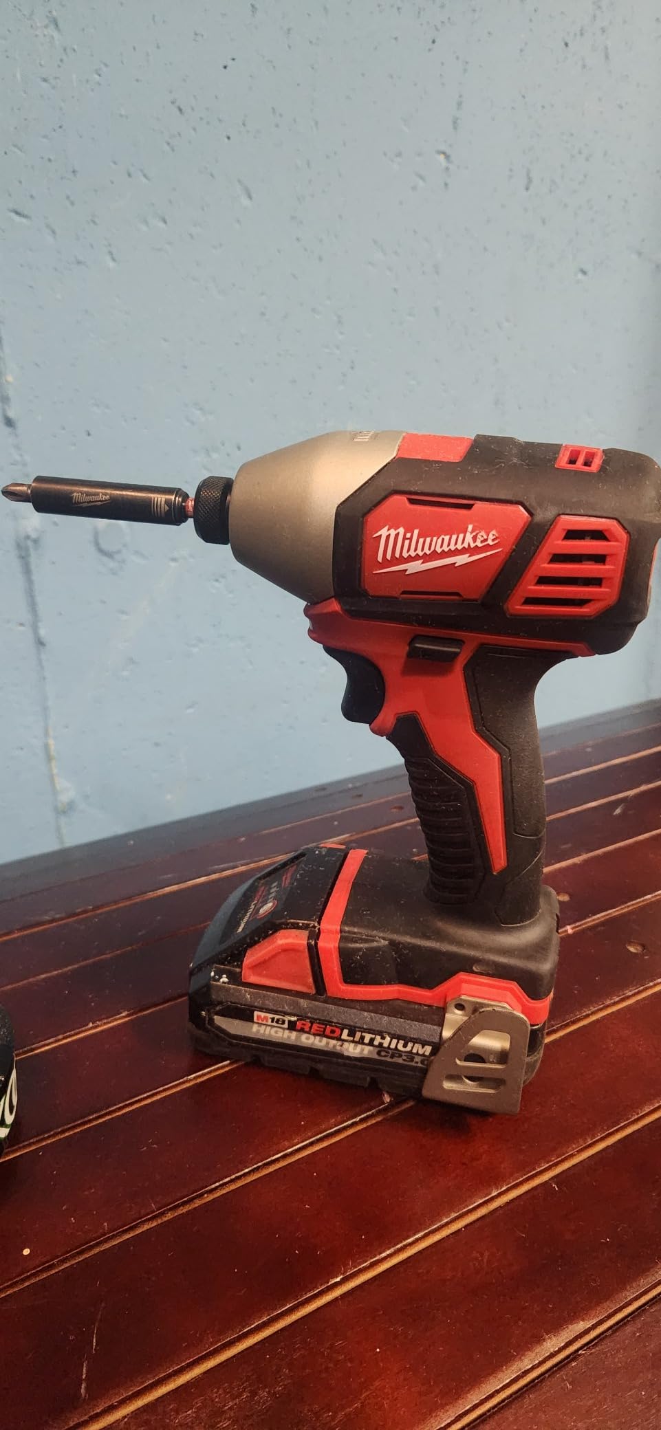 Milwaukee 2656-20 M18 18V 1/4 Inch Lithium-Ion Hex Impact Driver (Tool Only) customer photo 2