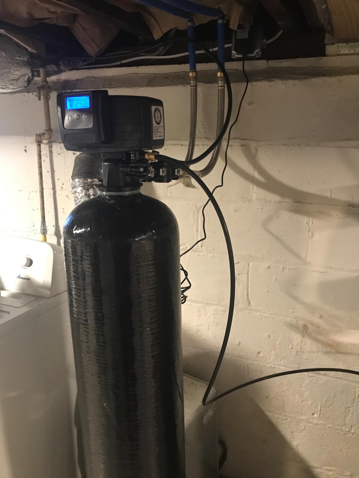 AFWFilters Built Fleck 48,000 Water Softener System with 5600sxt Digital metered Valve 1