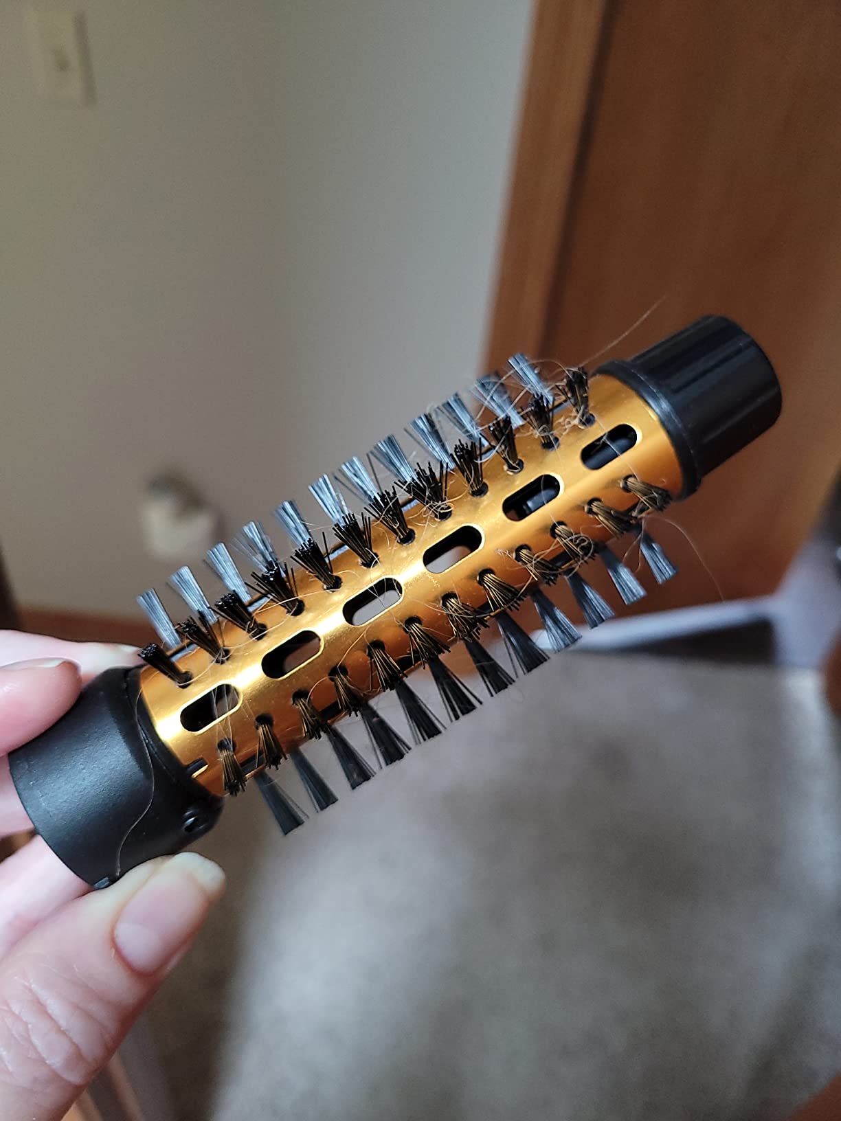 Conair 2-in-1 Hot Air Curling Combo, Includes 1.5-inch Curl Brush and 1-inch Aluminum Bristle Brush customer photo 1