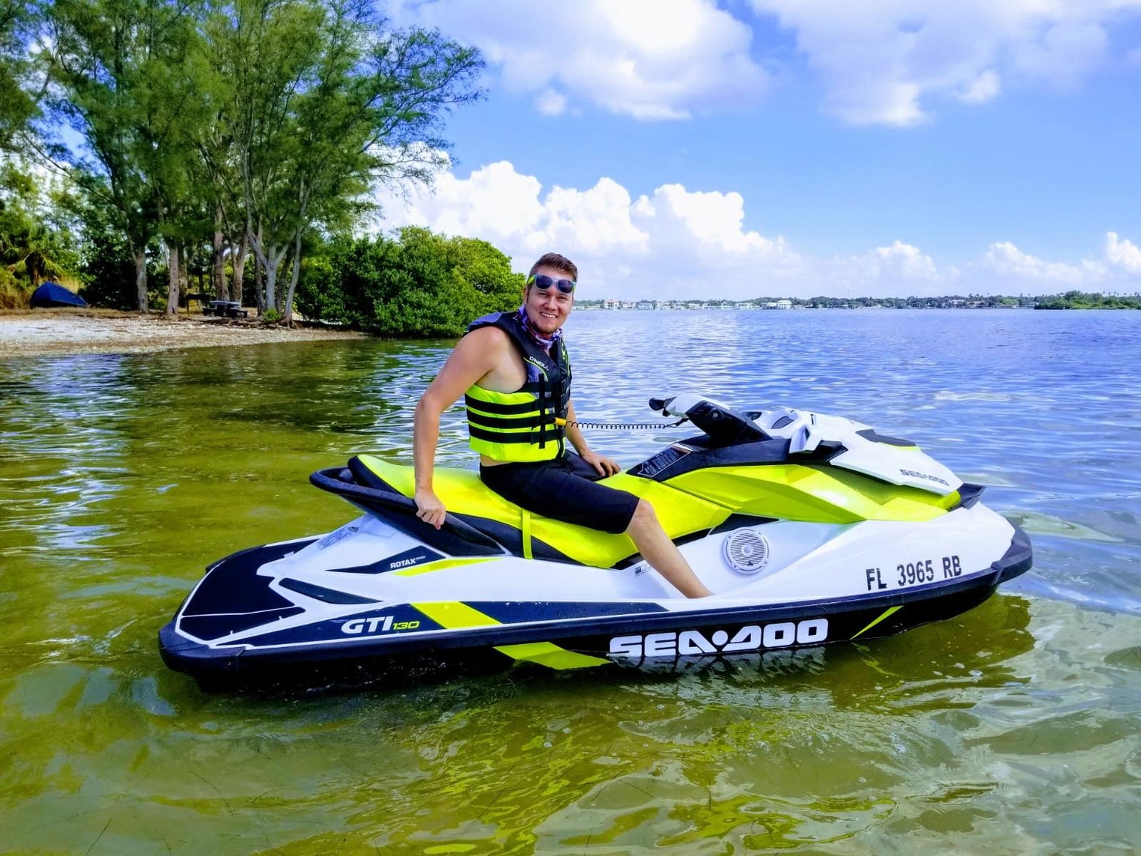 O’Neill Men’s SuperLite USCG Approved Life Vest – Lightweight Men’s Life Jacket for Boating, Wakeboarding, Waterskiing & Your Favorite Water Activities customer photo 2
