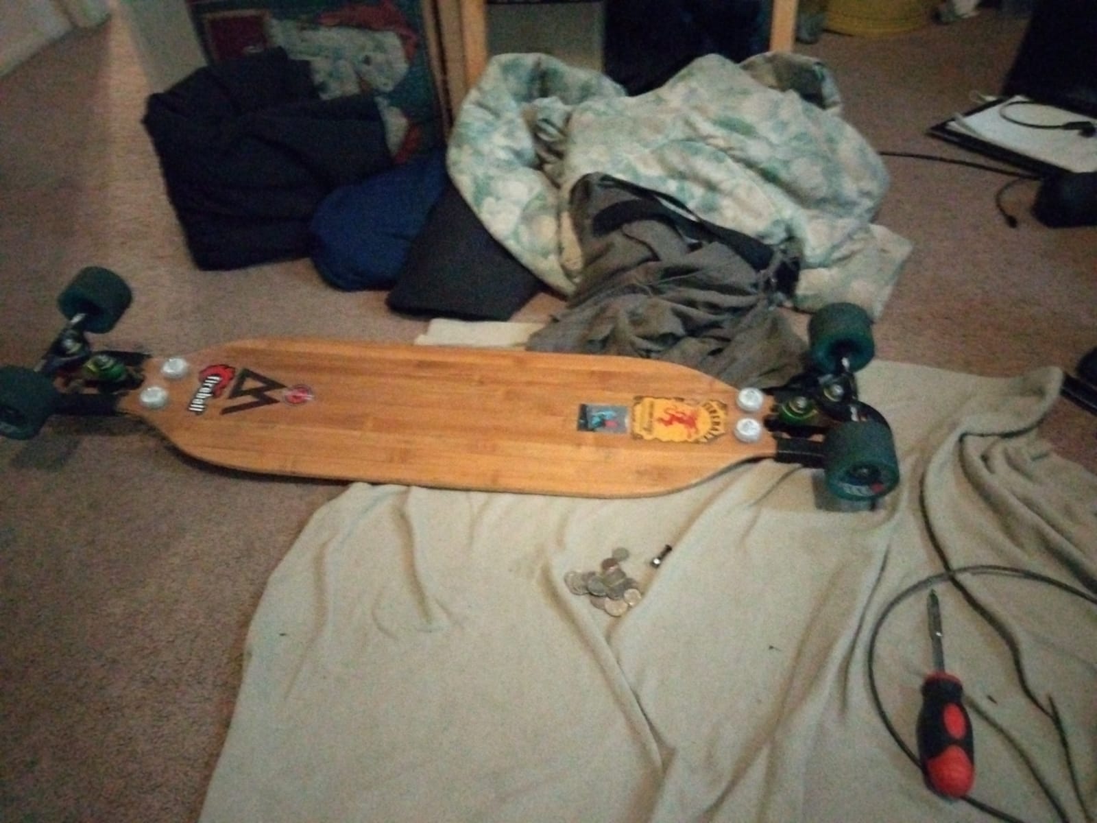 Magneto Longboards Bamboo Longboards for Cruising, Carving, Free-Style, Downhill and Dancing (Bamboo Drop & Fiberglass Through Longboard) customer photo 1
