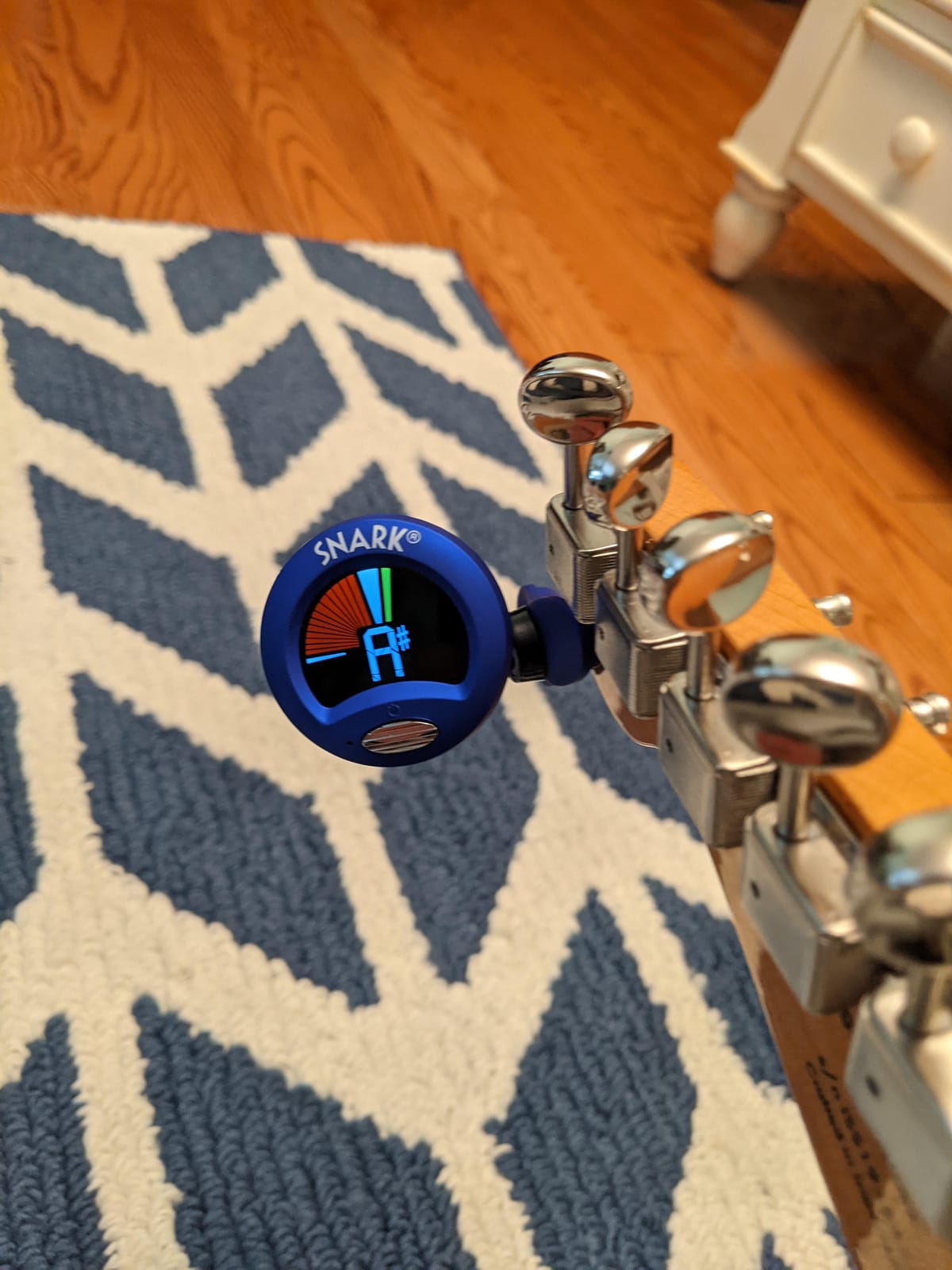 Snark SN1X Clip-On Chromatic Tuner customer photo 2