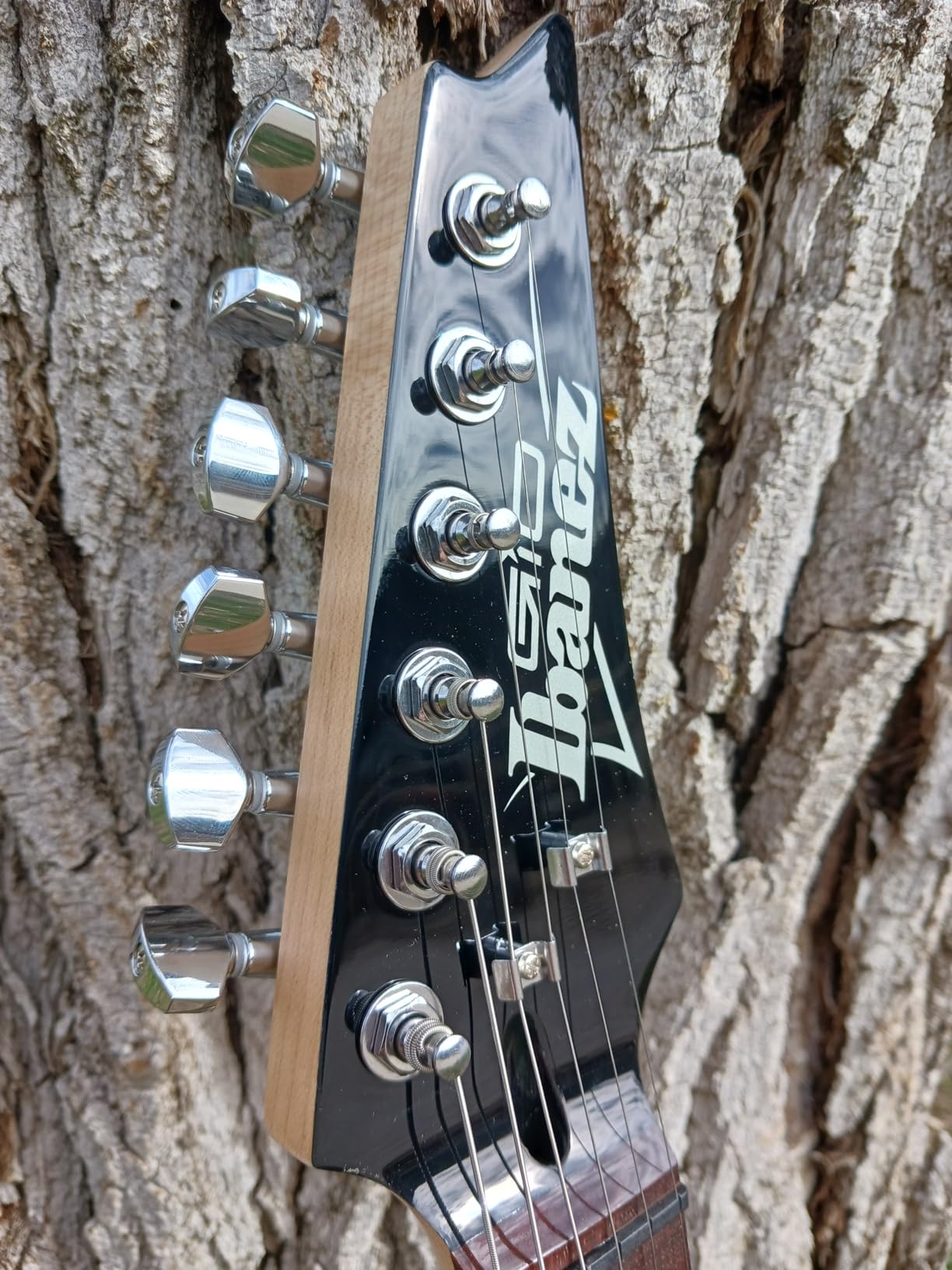 Ibanez GIO Series GRX70QA - Transparent Emerald Burst customer photo 1