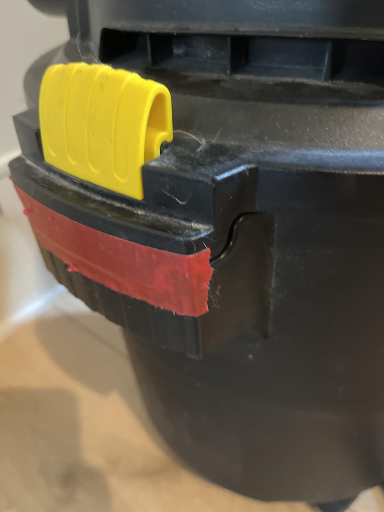 STANLEY Shop Vac SL18115P, 5 Gallon Peak 4 Horsepower Wet Dry Vacuums, Blower 3 in 1 Functions 15 Feet Cleaning Range for Garage, Carpet Clean, Shop Cleaning, Car Detailing with Attachments customer photo 1