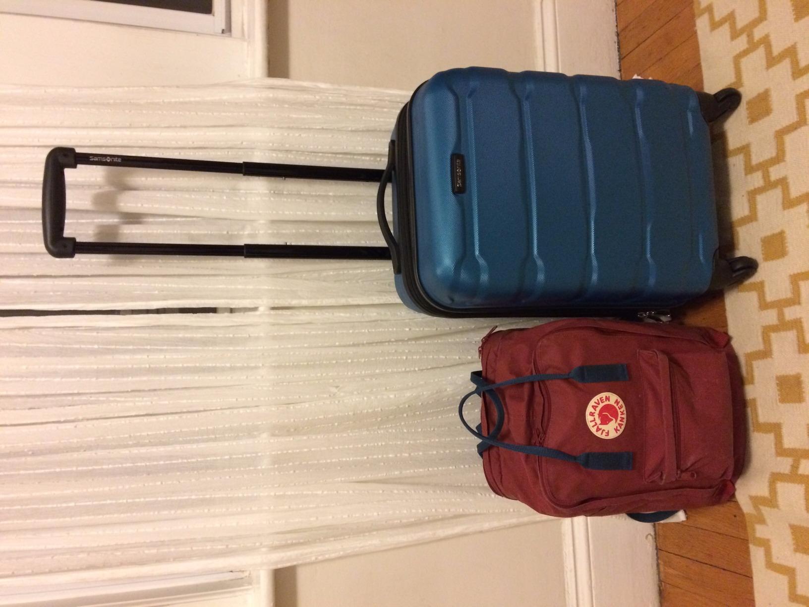 Samsonite Omni PC Hardside Expandable Luggage with Spinner Wheels, Navy, Checked-Large 28-Inch customer photo 2