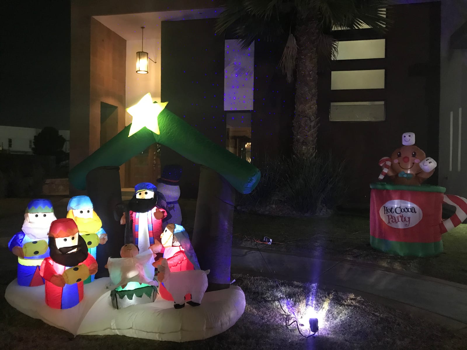 6 FT Christmas Inflatable Nativity Scene with Three Kings, Sheep & Cattle | Outdoor/Indoor, Built-in LED Lights, Self-Inflating Blower, Weather-Resistant Material customer photo 1