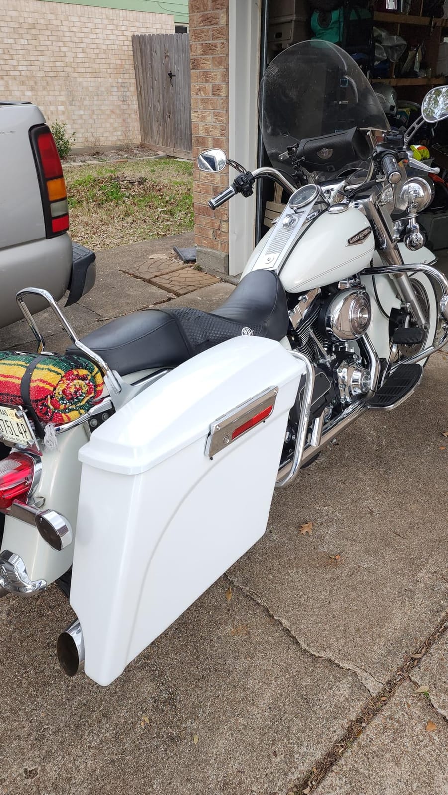 XFMT Motorcycle Saddlebags Hard Saddlebags For Harley Touring 1993-2013 | Side Bags Fit For Street Glide Road Glide Electra Glide Road King, ABS Plastic, Vivid Black W/ Black Latches & Liners customer photo 1