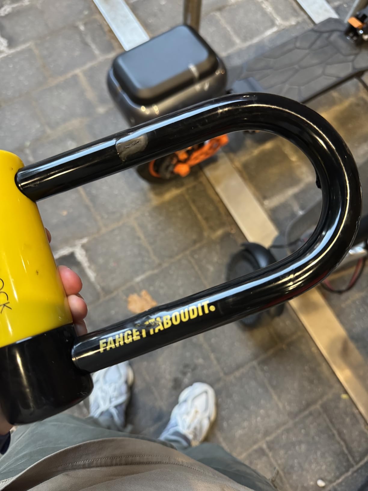 Kryptonite New York Fahgettaboutit Mini Bike U-Lock, 18mm Steel Shackle | Heavy Duty Anti-Theft Lock for E-Bikes and Scooters, 10/10 Security Rating, 3.25