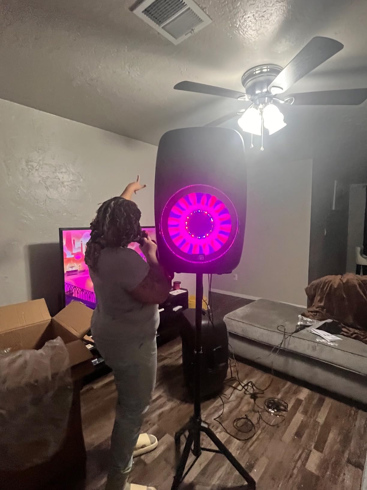 Acoustic Audio by Goldwood 1000W Bluetooth PA Speaker with LED, Mic & Stand customer photo 2