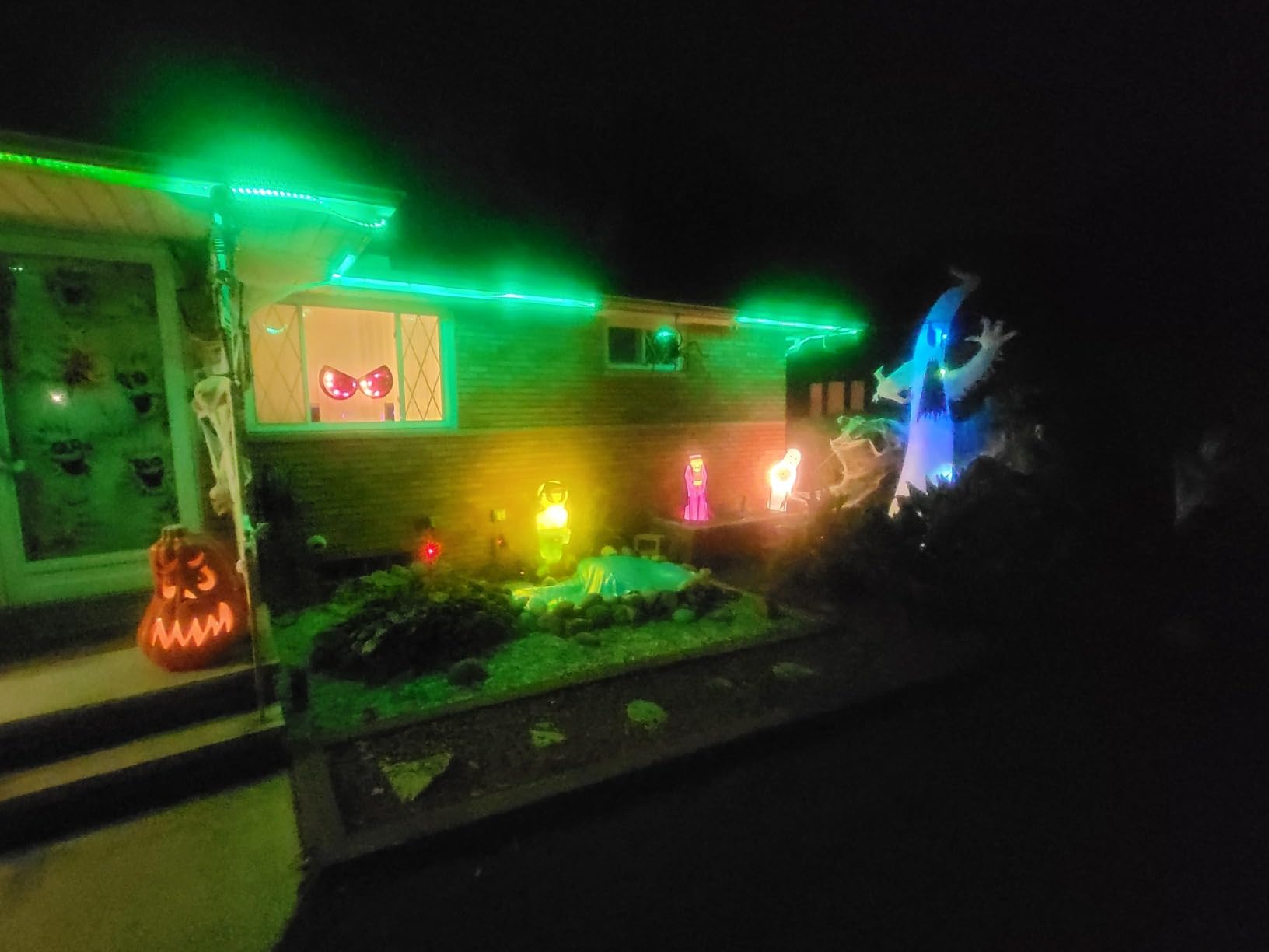 [3-Colored Flashing LED Lights] 12FT Giant Halloween Inflatables Ghost customer photo 2