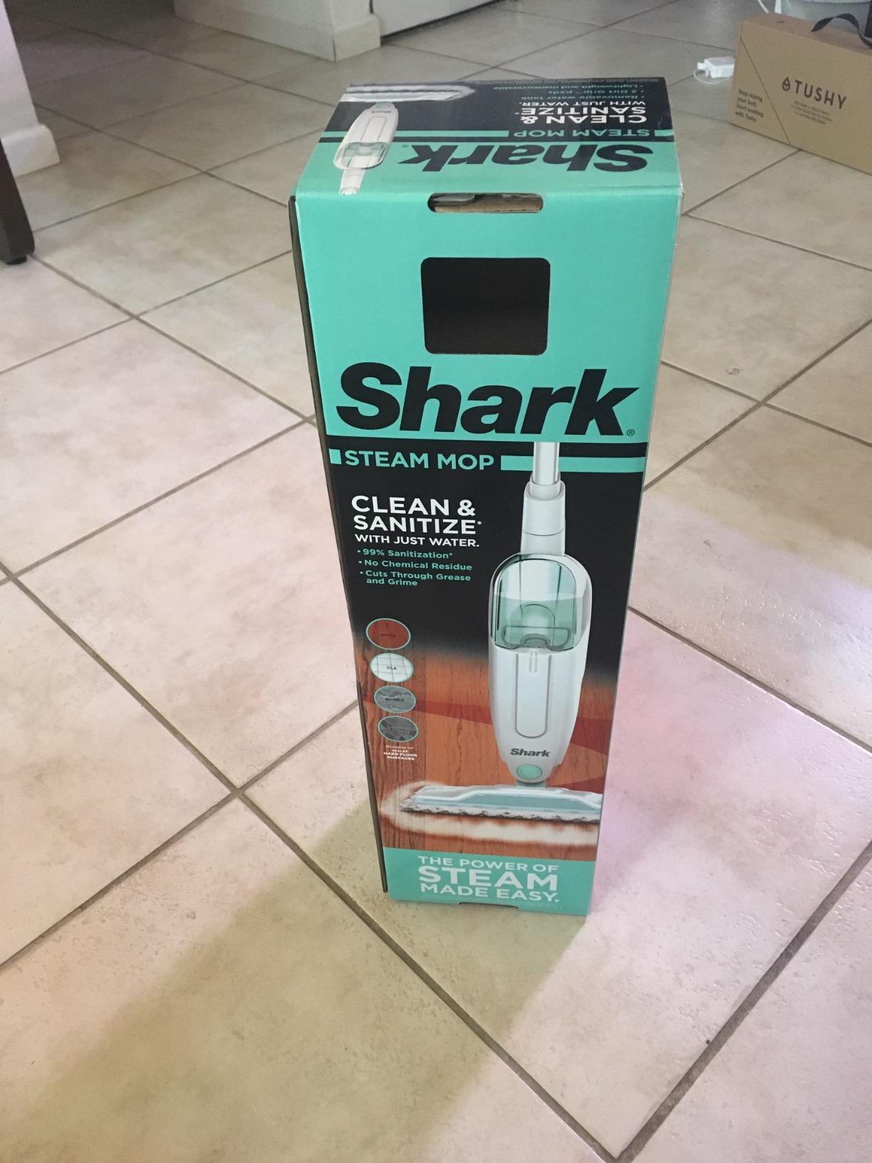 Shark Steam Mop Hard Floor Cleaner for Cleaning and Sanitizing with XL Removable Water Tank and 18-Foot Power Cord (S1000A),White customer photo 1
