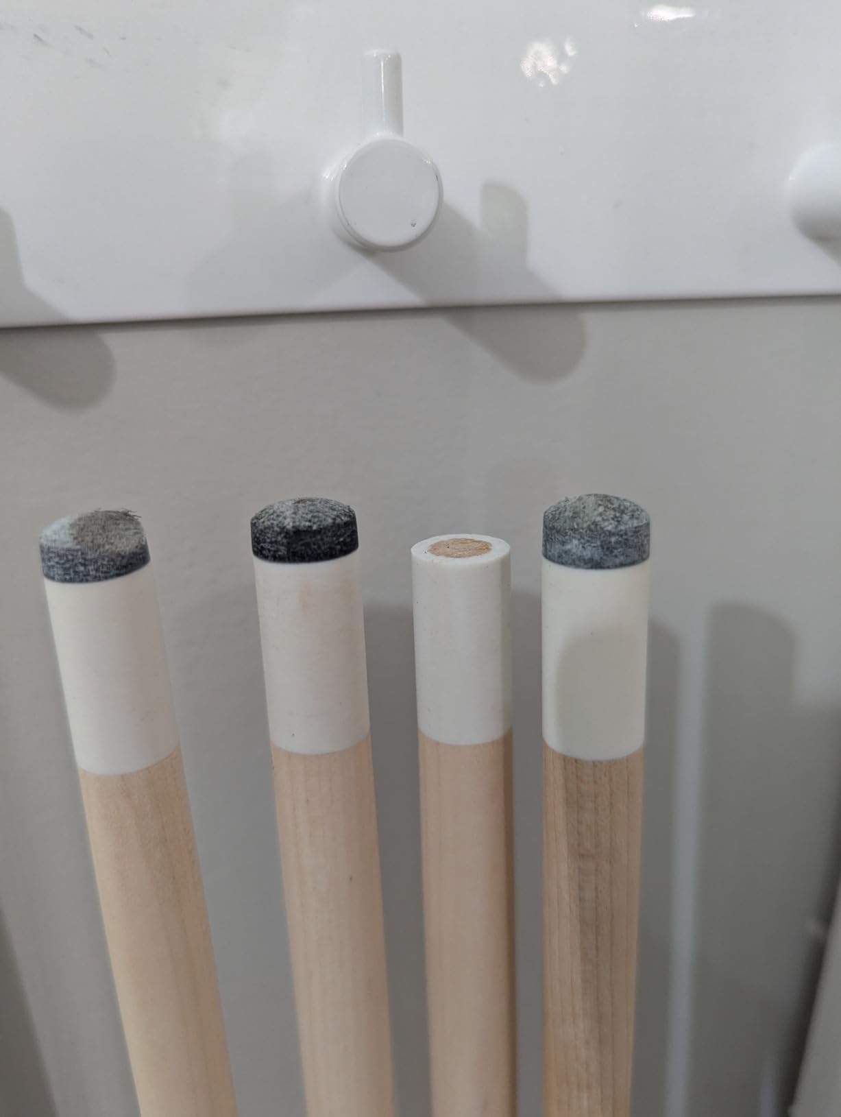 Players Set of One Piece House Pool Cue Sticks - Professional Quality for Commercial Or Residential Use (4 Cues) customer photo 2