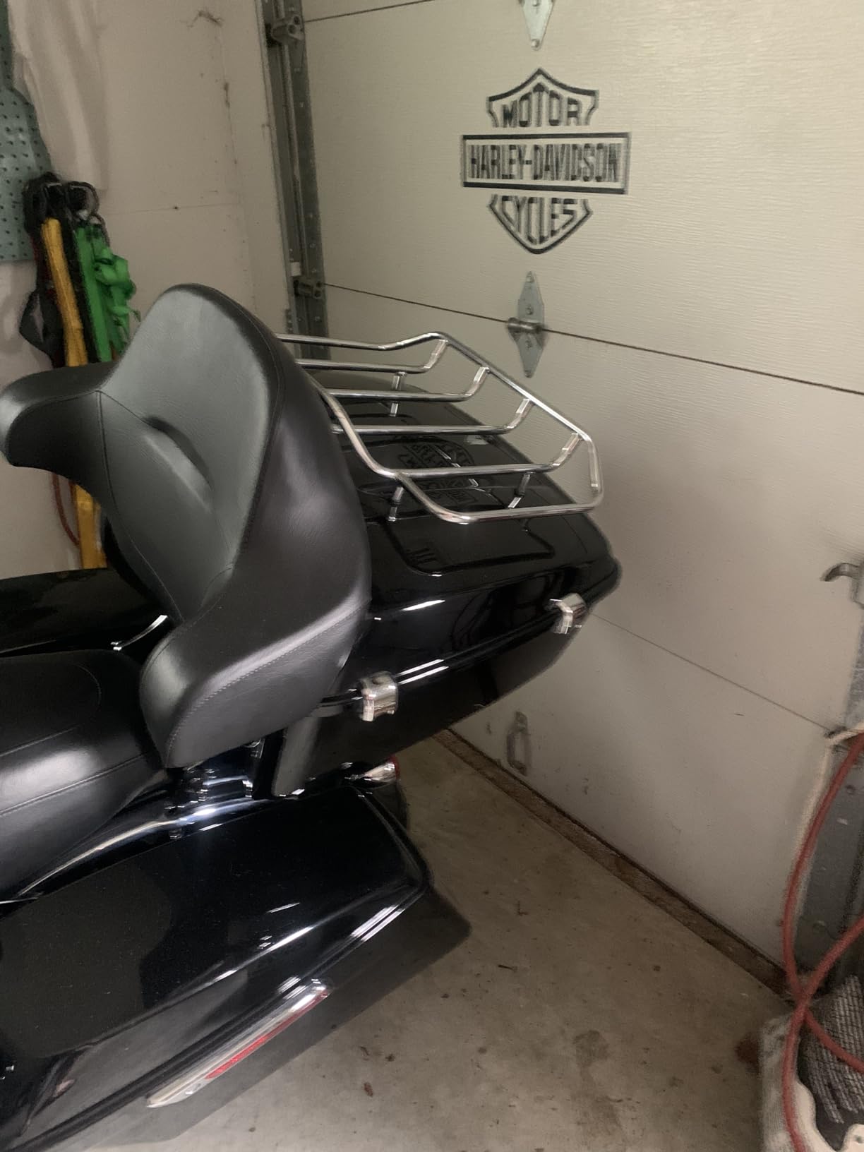 TCMT Black Trunk Luggage Rack Trunk Rail Rack Fit for Harley 1984-2025 Touring CVO Road King Street Glide Electra Glide Road Glide 2014-2024 Ultra Limited 2009-2022 Tri Glide Pack customer photo 1