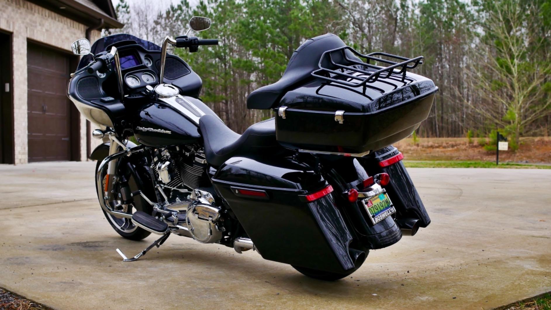 TCMT Black Trunk Luggage Rack Trunk Rail Rack Fit for Harley 1984-2025 Touring CVO Road King Street Glide Electra Glide Road Glide 2014-2024 Ultra Limited 2009-2022 Tri Glide Pack customer photo 2