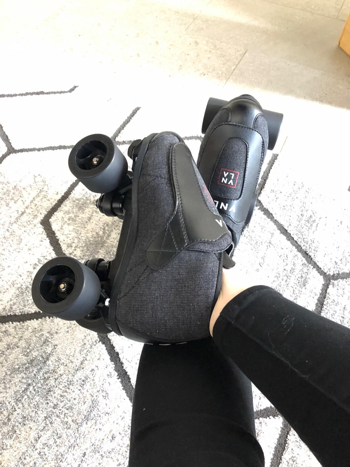 VNLA Junior Stealth Jam Skates for Men and Women - Indoor Roller Skates | Come with Vanilla Genuine Backspin (62mm, 95A hardness) - Reaction ABEC-9 Bearings and Premium Aluminum Trucks customer photo 1
