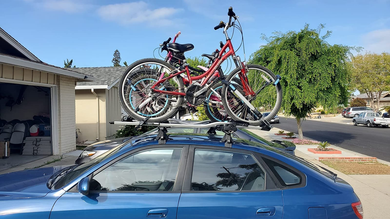 Thule UpRide Roof Bike Rack | Upride Roof Bike Carrier - Universal Fit customer photo 2