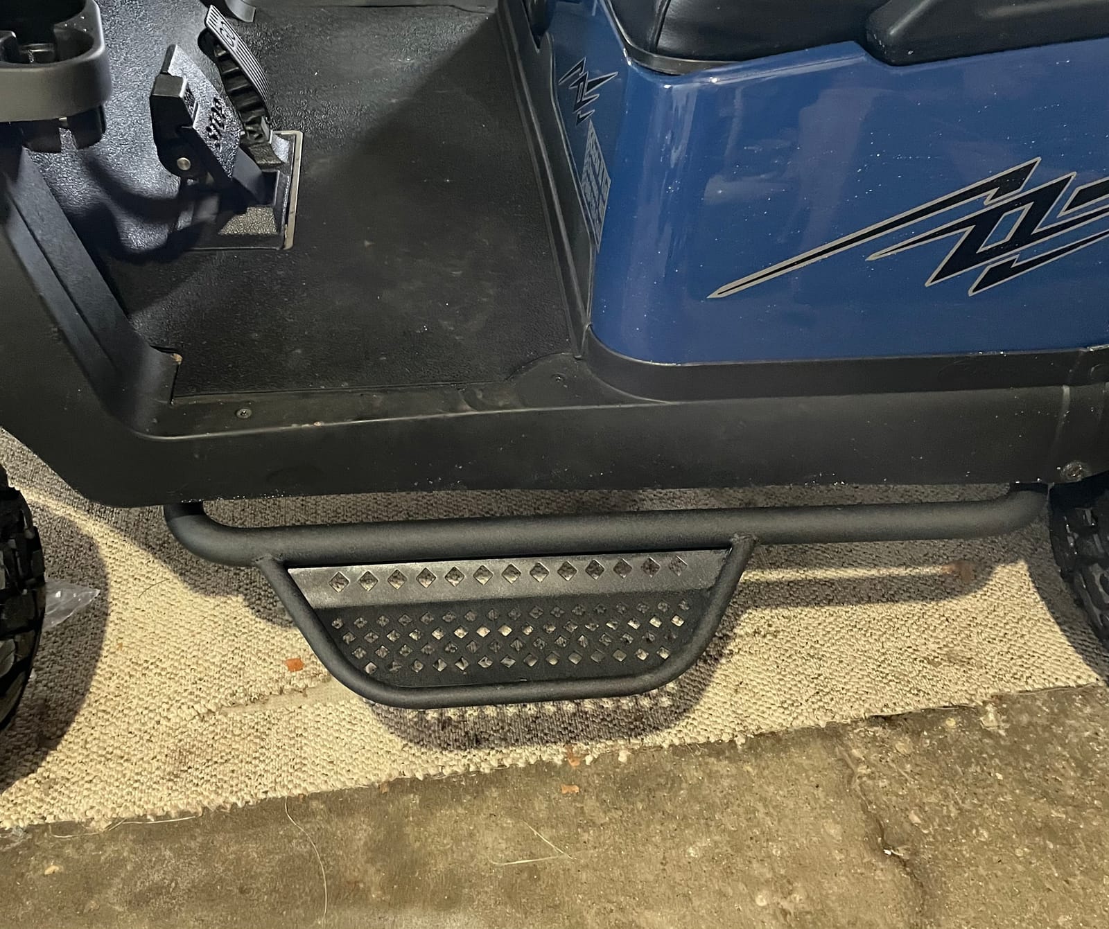 MadJax Armor Nerf Bar with Drop Down Side Step | Model-Specific Mounting Brackets Sold Separately customer photo 2