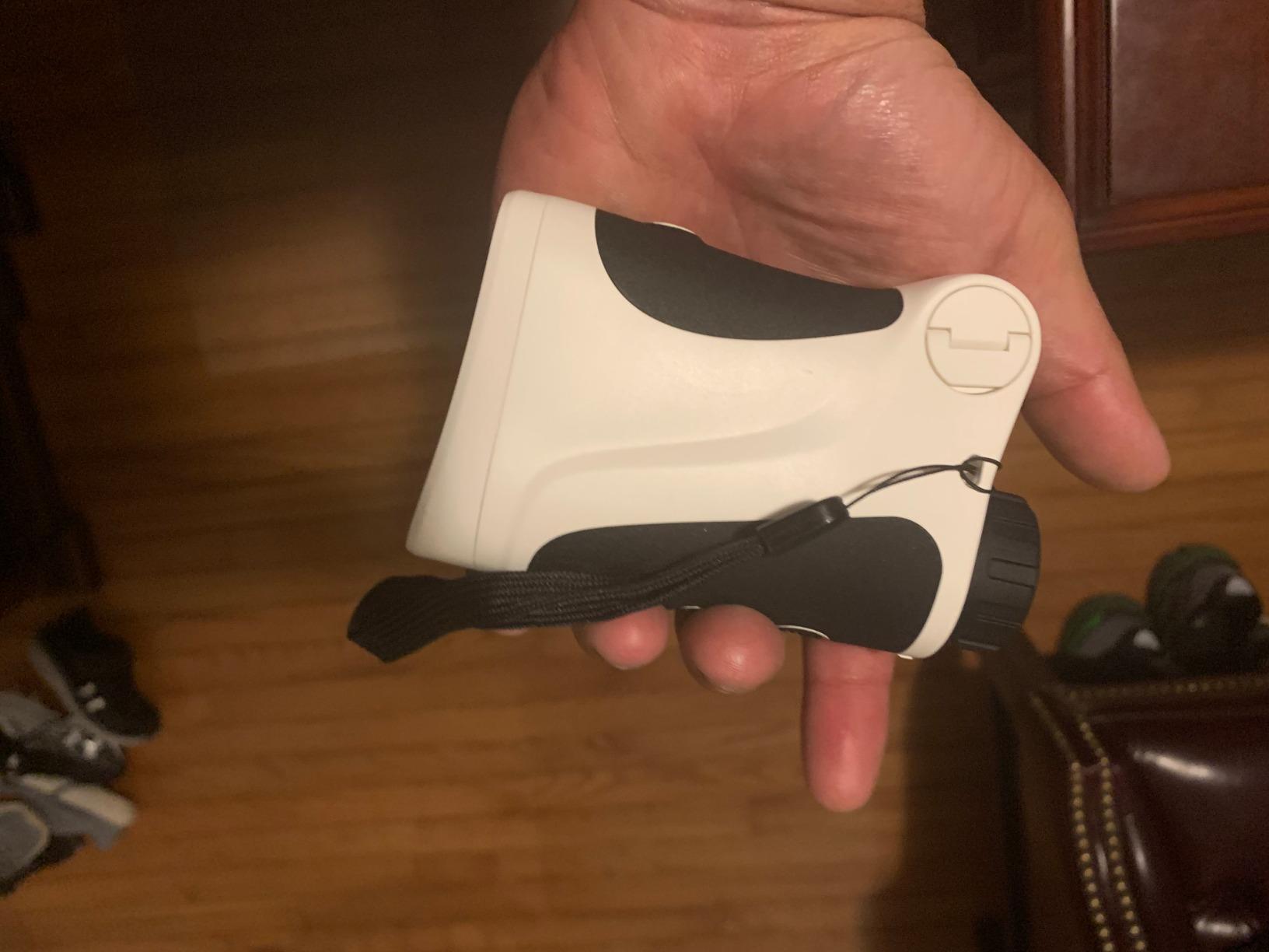 Golf Range Finder 650/1700 Yards 6X with Slope Switch for Golfer customer photo 2