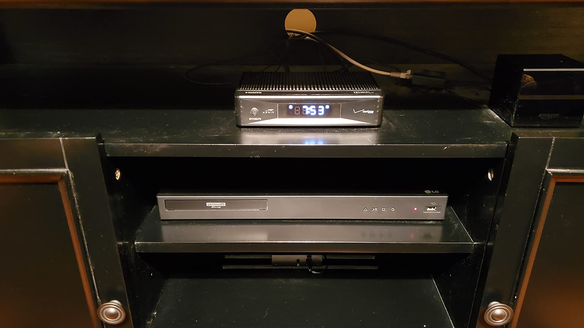 LG UBK90 4K Ultra-HD Blu-ray Player with Dolby Vision (2018) customer photo 1