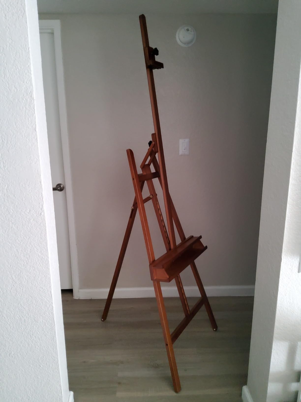 MEEDEN Large Painters Easel Adjustable Solid Beech Wood Artist Easel, Studio Easel for Adults with Brush Holder, Holds Canvas up to 48