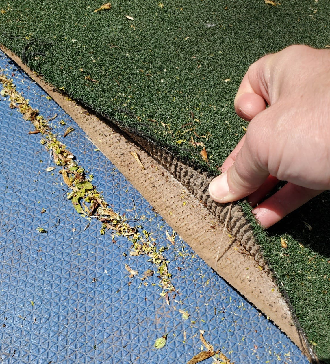 Backyard Golf Mat 3'X5' Pro Residential with Foam Pad customer photo 2