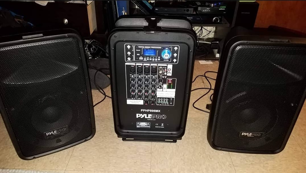 Pyle Karaoke PA Speaker Mixer System - 600 WATT 8-Channel Portable Bluetooth Wireless PA Speaker Powered Amplifier Kit with 8