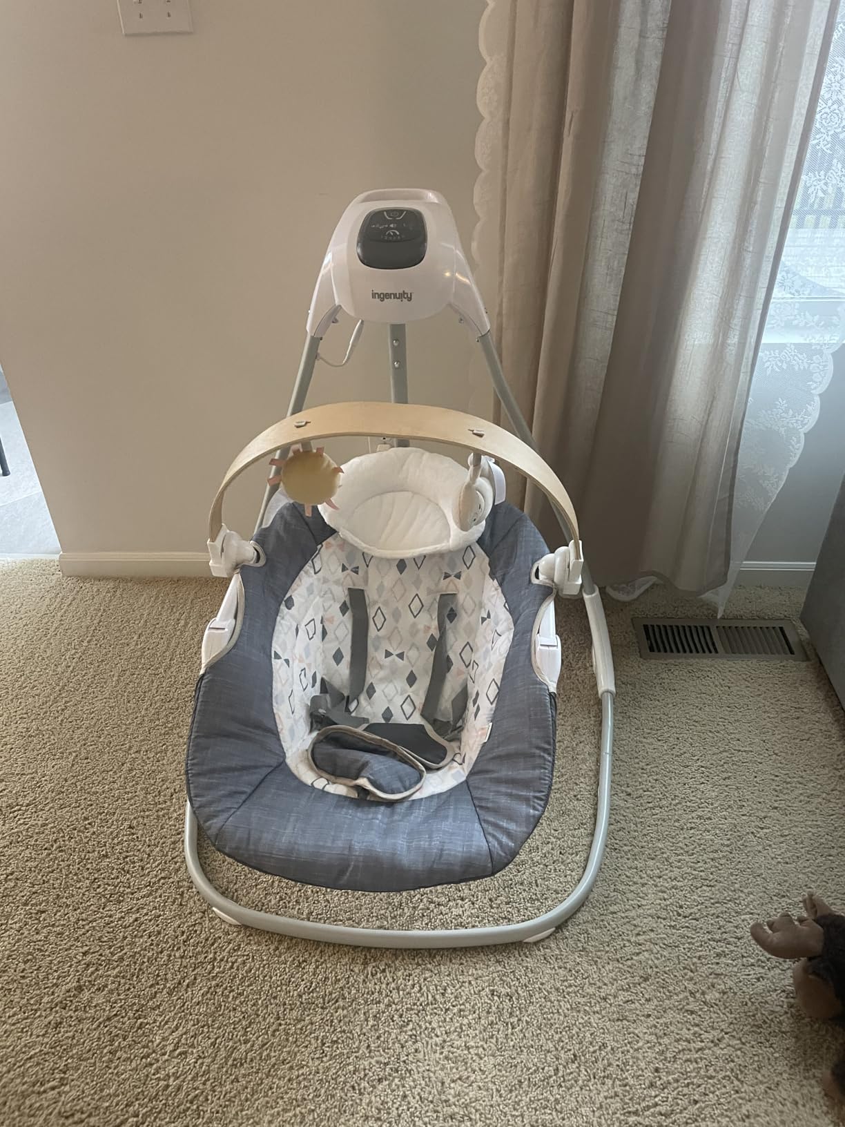 Ingenuity SimpleComfort Portable Baby Swing, Newborn to 9 Months, Pink customer photo 2