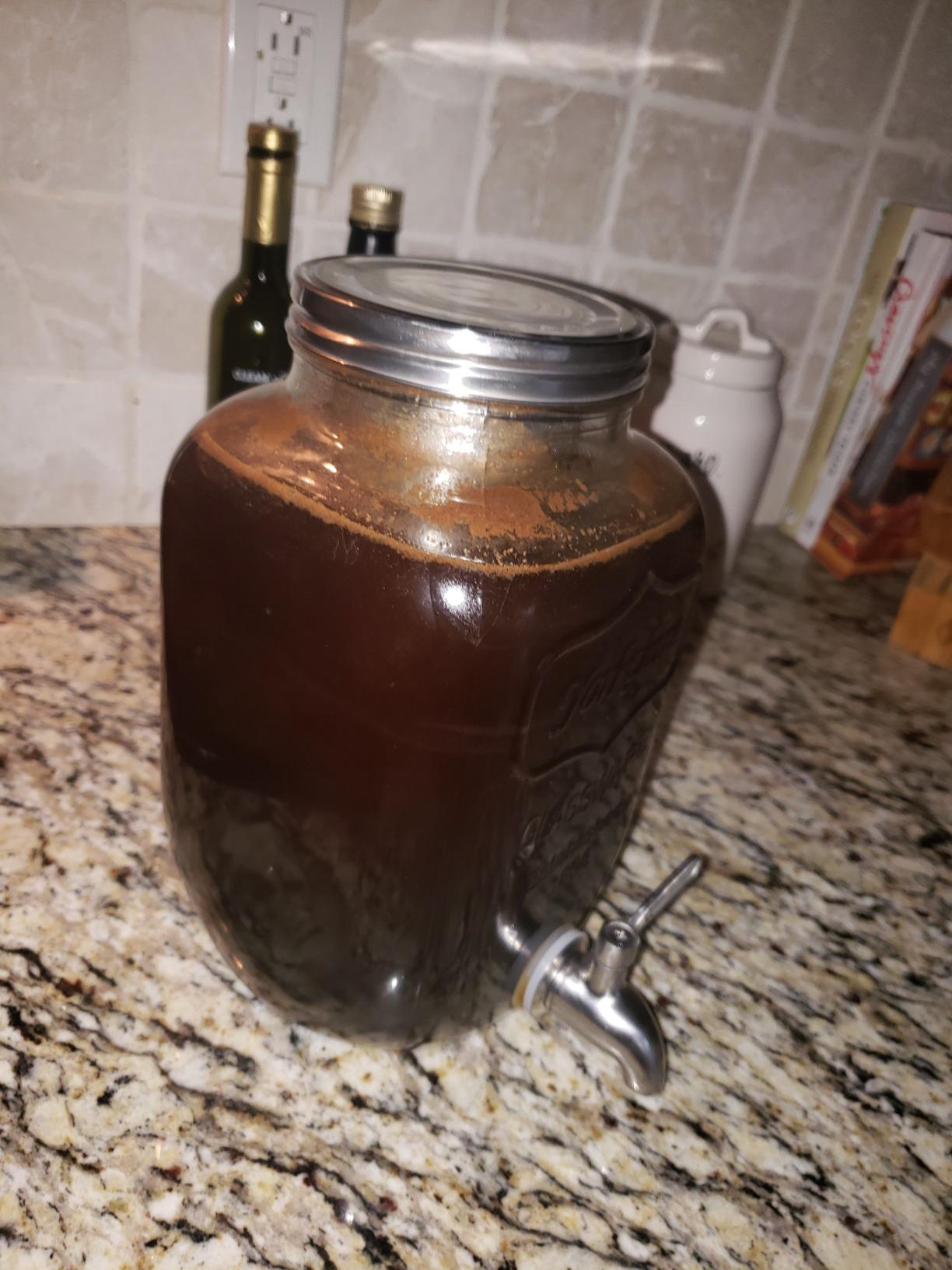 Original Grind Coffee Co.,1 Gallon Cold Brew Coffee Maker,Easy Pour Stainless Steel Spigot Tap,Extra Thick Glass Pitcher Brewing System Iced Coffee Maker,Refrigerator Safe Storage customer photo 2